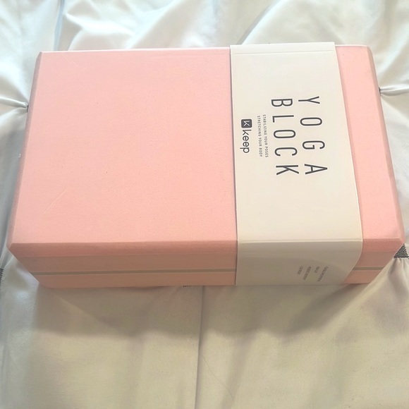 yoga block - Picture 2 of 4